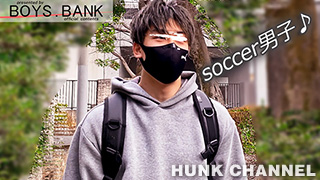 【BOYS.BANK：Full HD】筋肉バキバキ☆イケメンサッカー部!!アナル全開!!初の男フェラで悶えまくり乱れまくる!精子の飛距離も凄すぎる〜♪