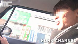 【メンズキャンプ：Full HD】【新婚イケメンの若パパ】公衆トイレで若パパの口マンコを犯す!!