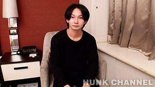 【陰茎裏筋睾丸太郎：HD高画質】イケメン男優、23歳春田莉推の初ギリ薄モザ丸出しオナニー!!!